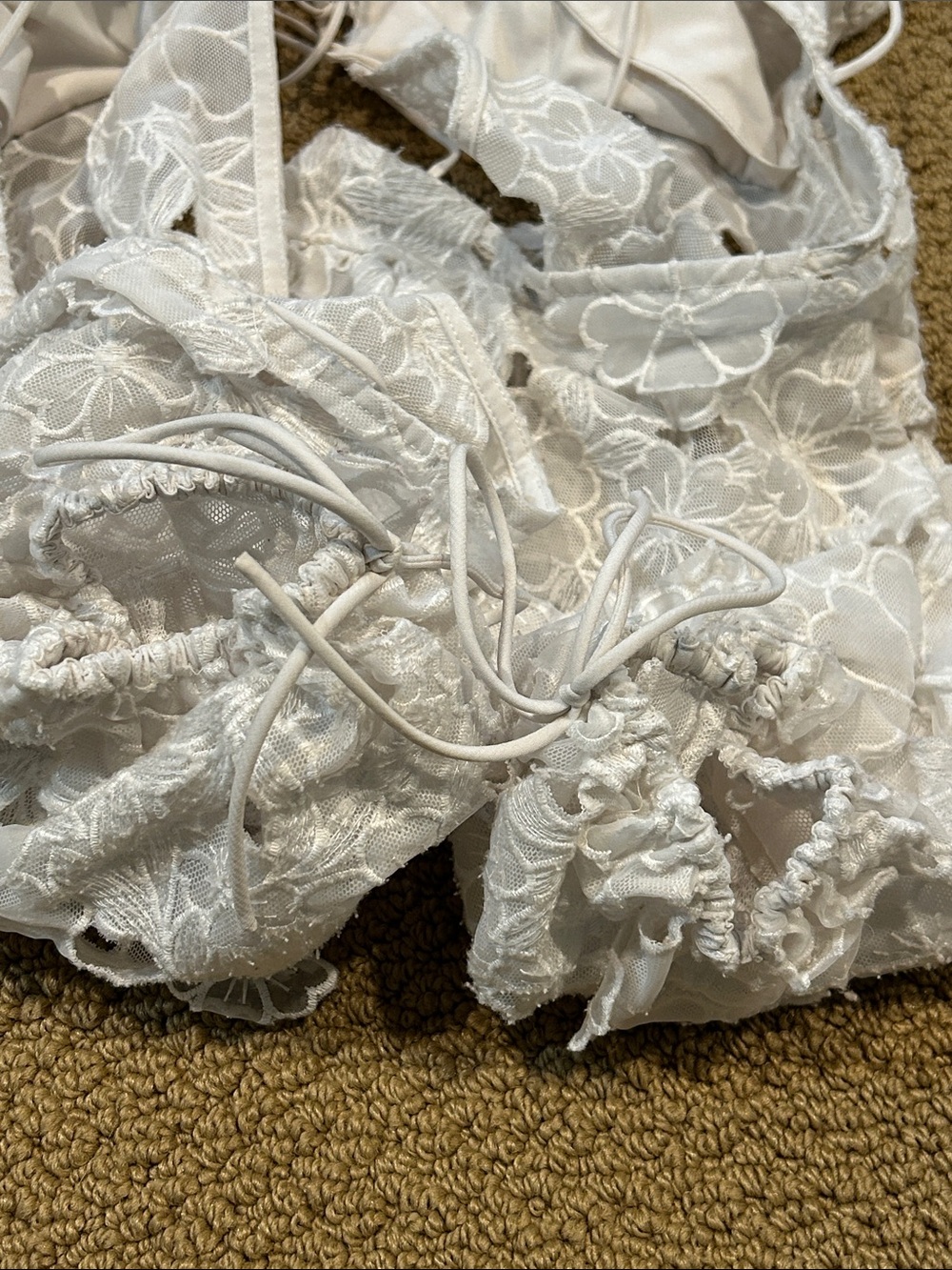 For Love & Lemons Leighton Mini Dress size Medium White Floral Applique - Picture 13 of 17